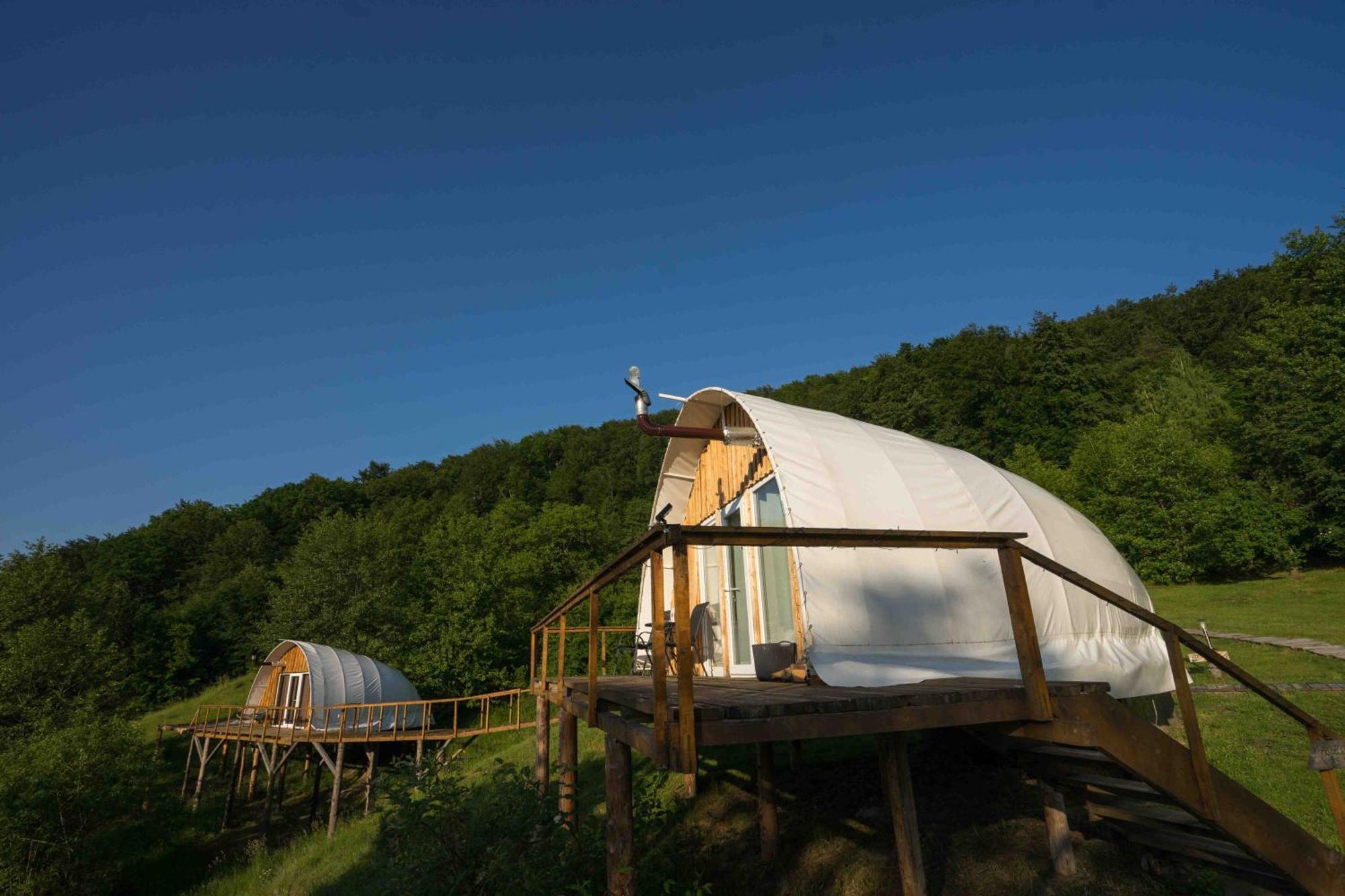 Sunrise Glamping Retreat Galesu Quarto foto