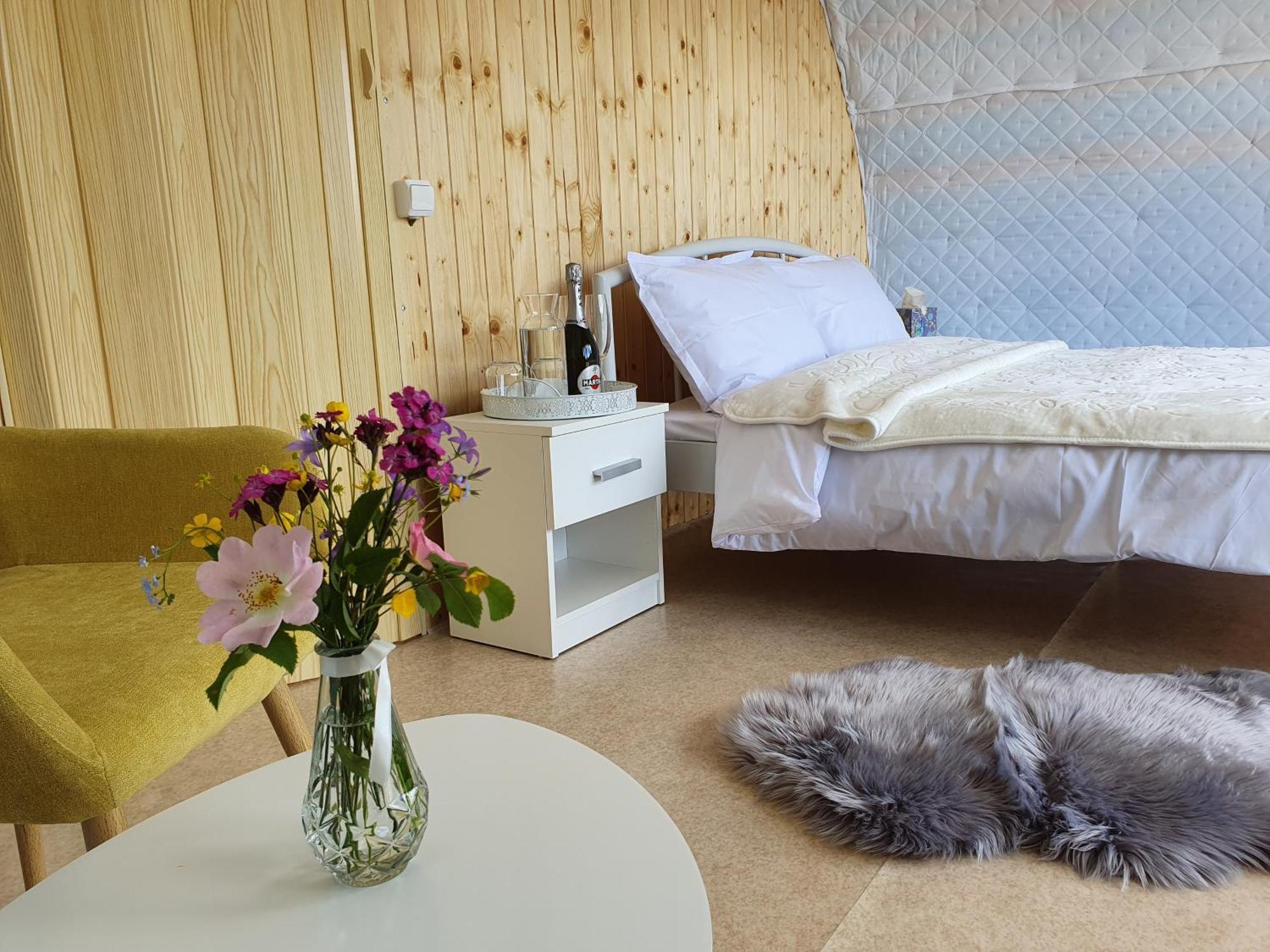 Sunrise Glamping Retreat Galesu Quarto foto