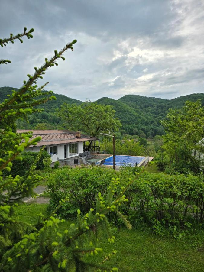 Sunrise Glamping Retreat Galesu Exterior foto